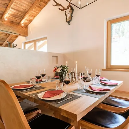 Marmotta Neve - Luxus Ski-in Ski-out Apartamento *